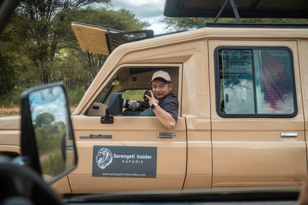 4-Day Tanzania Group Joining Safari: Serengeti & Ngorongoro Midrange Lodge Adventure